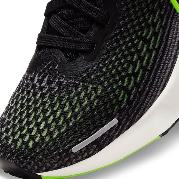 Women’s Nike ZoomX Invincible Run Flyknit Pink CT2229 002 Running Flyknit - Picture 2 of 11